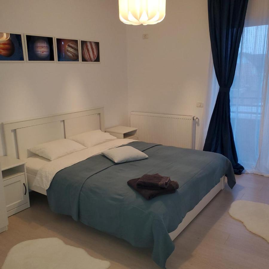 Galaxy Residence Villa 奥托佩尼 外观 照片