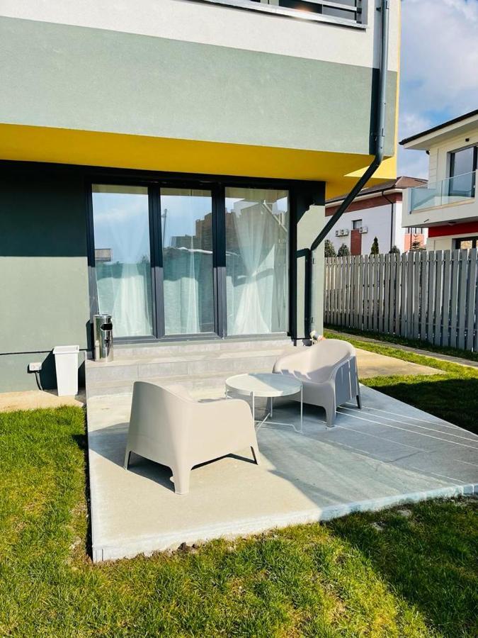 Galaxy Residence Villa 奥托佩尼 外观 照片